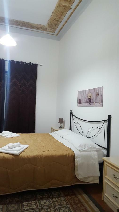 Bed and Breakfast Rest And Go Palermo Exterior foto
