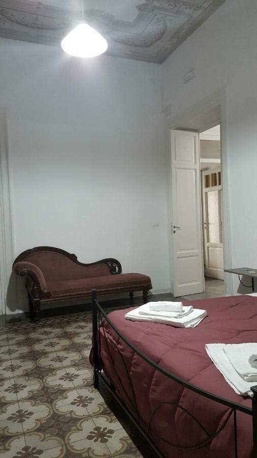 Bed and Breakfast Rest And Go Palermo Exterior foto